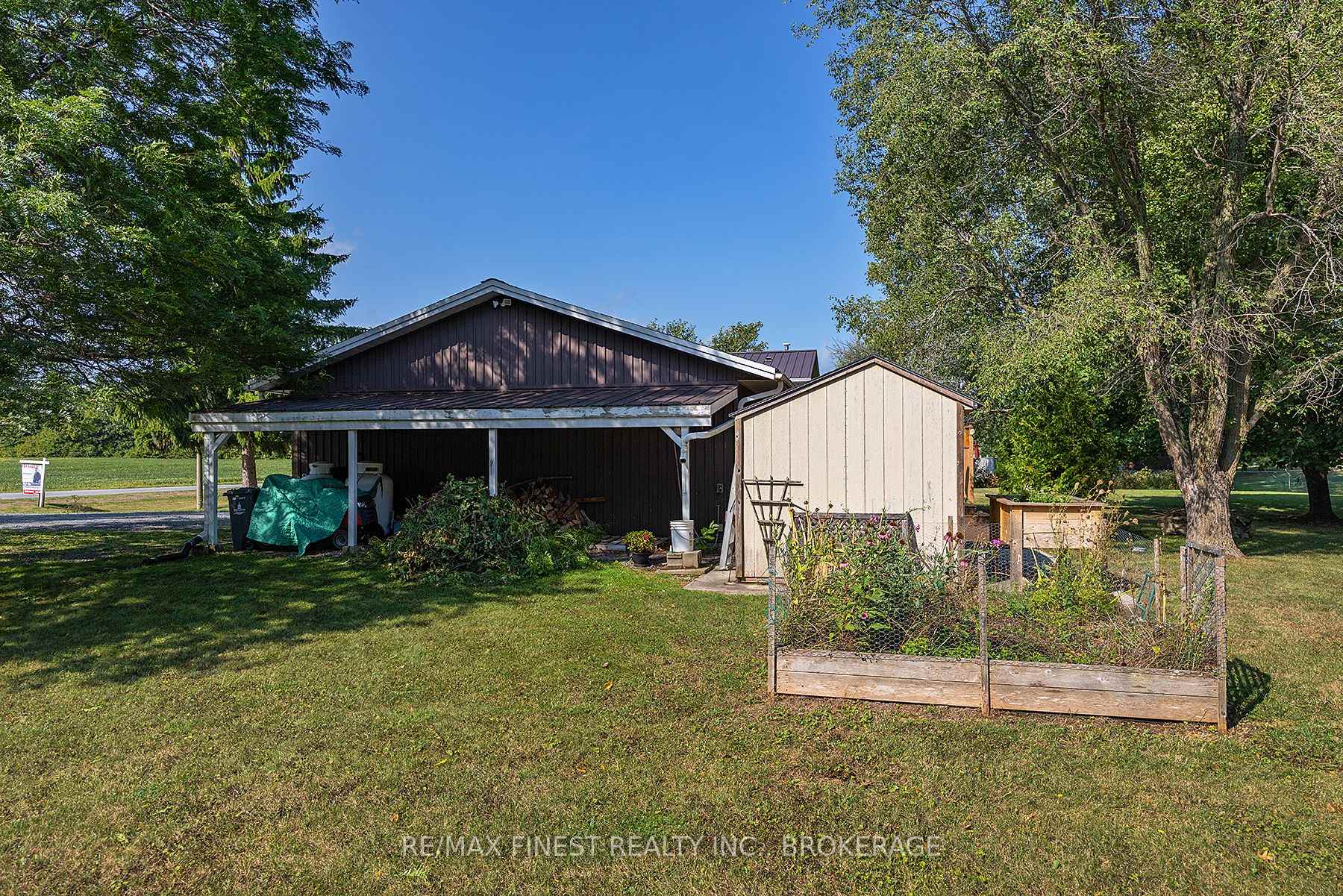 Photo 41 of 6 Marino Drive, Kingston, City North of 401 — HOMEH