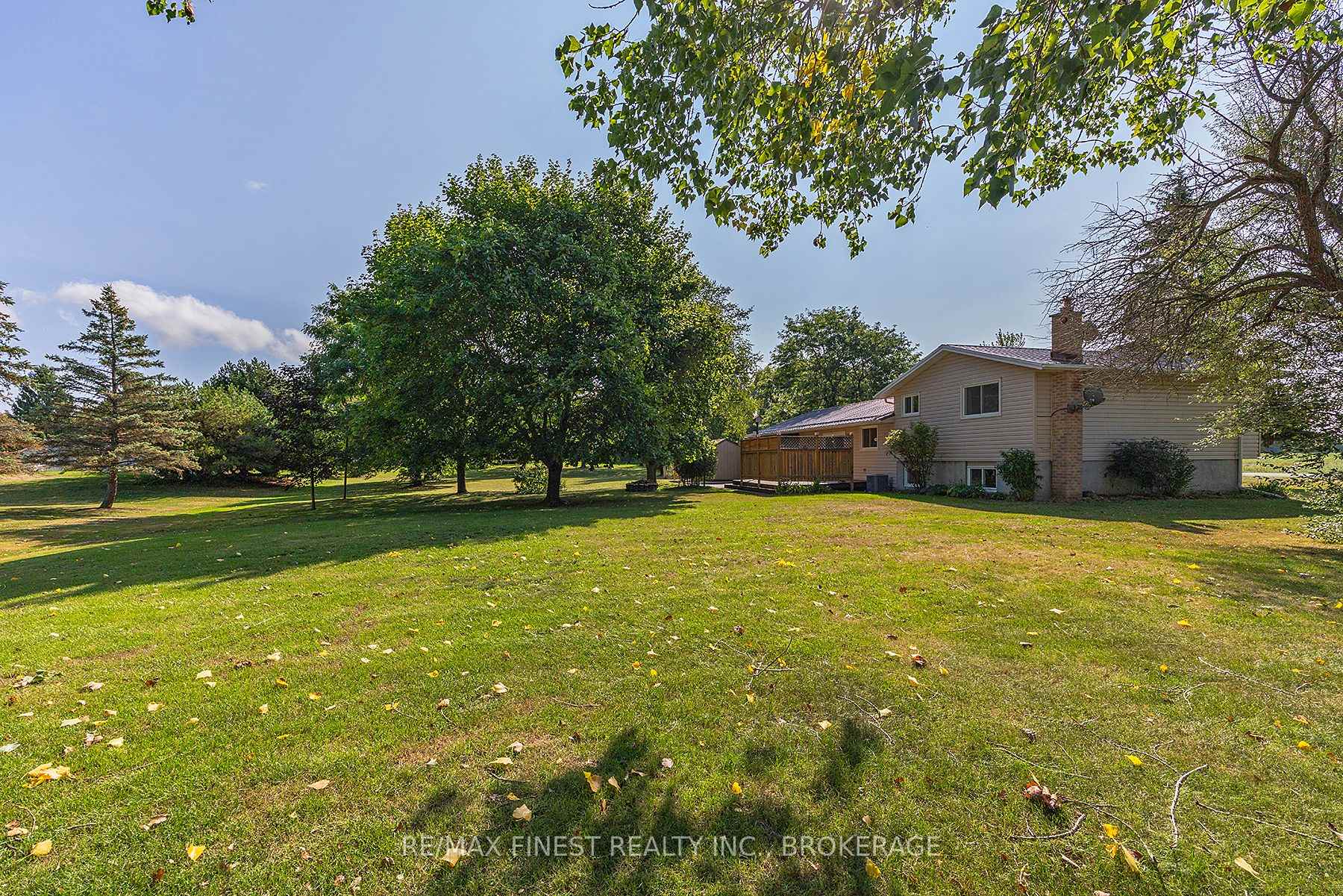 Photo 43 of 6 Marino Drive, Kingston, City North of 401 — HOMEH