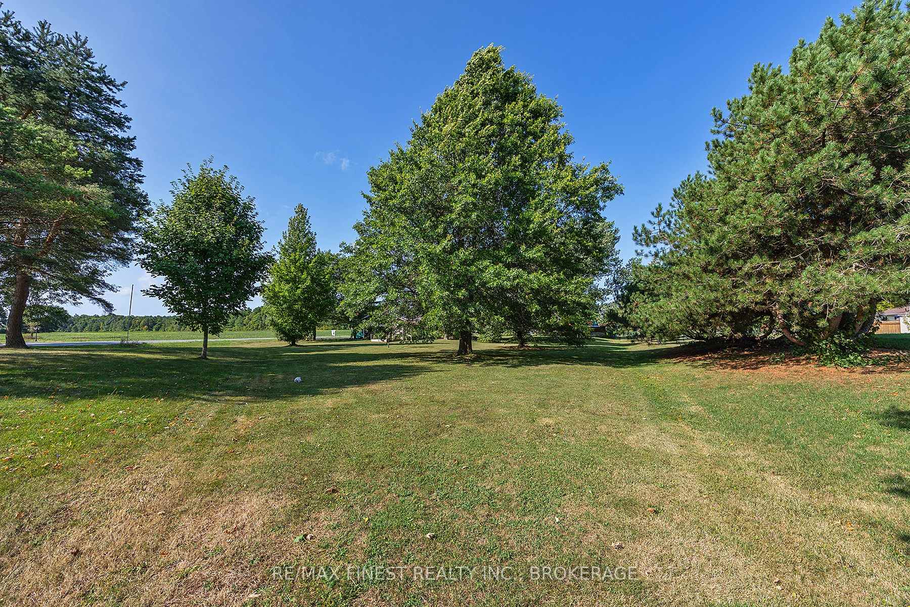 Photo 45 of 6 Marino Drive, Kingston, City North of 401 — HOMEH