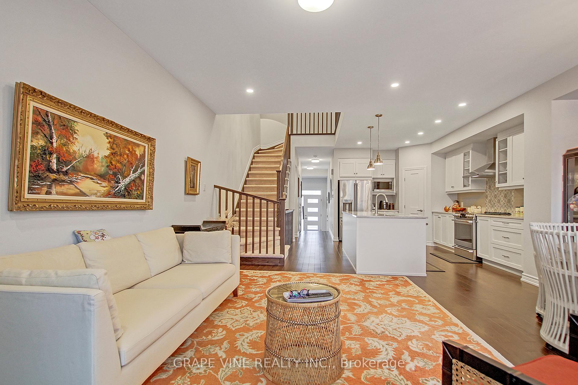 Photo 13 of 4836 Abbott Street E, Ottawa, Kanata - Emerald Meadows/Trailwest — HOMEH
