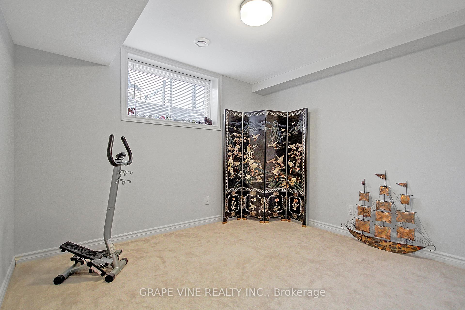 Photo 23 of 4836 Abbott Street E, Ottawa, Kanata - Emerald Meadows/Trailwest — HOMEH