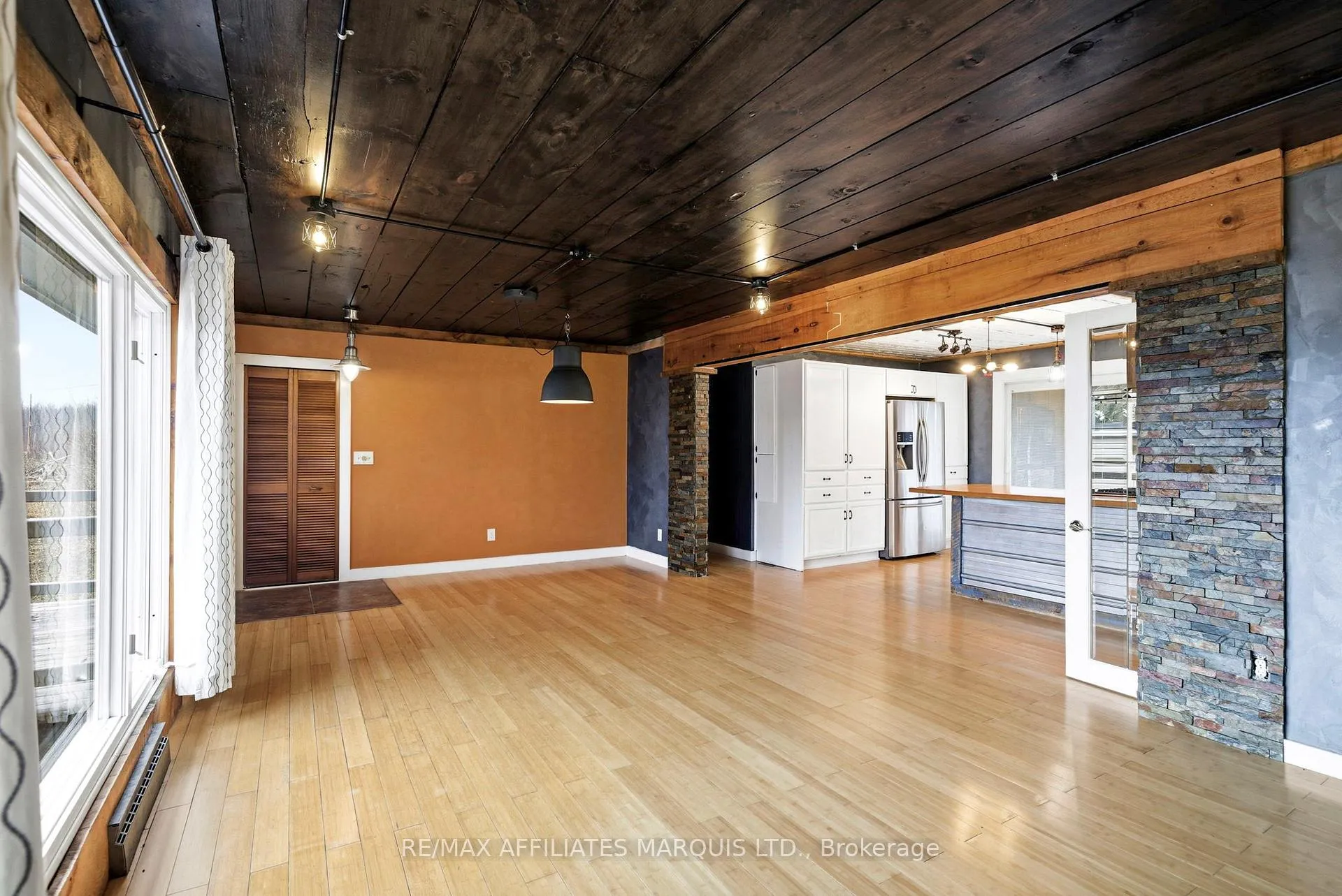Photo 4 of 5083 Aultsville Road, South Stormont, South Stormont (Osnabruck) Twp — HOMEH