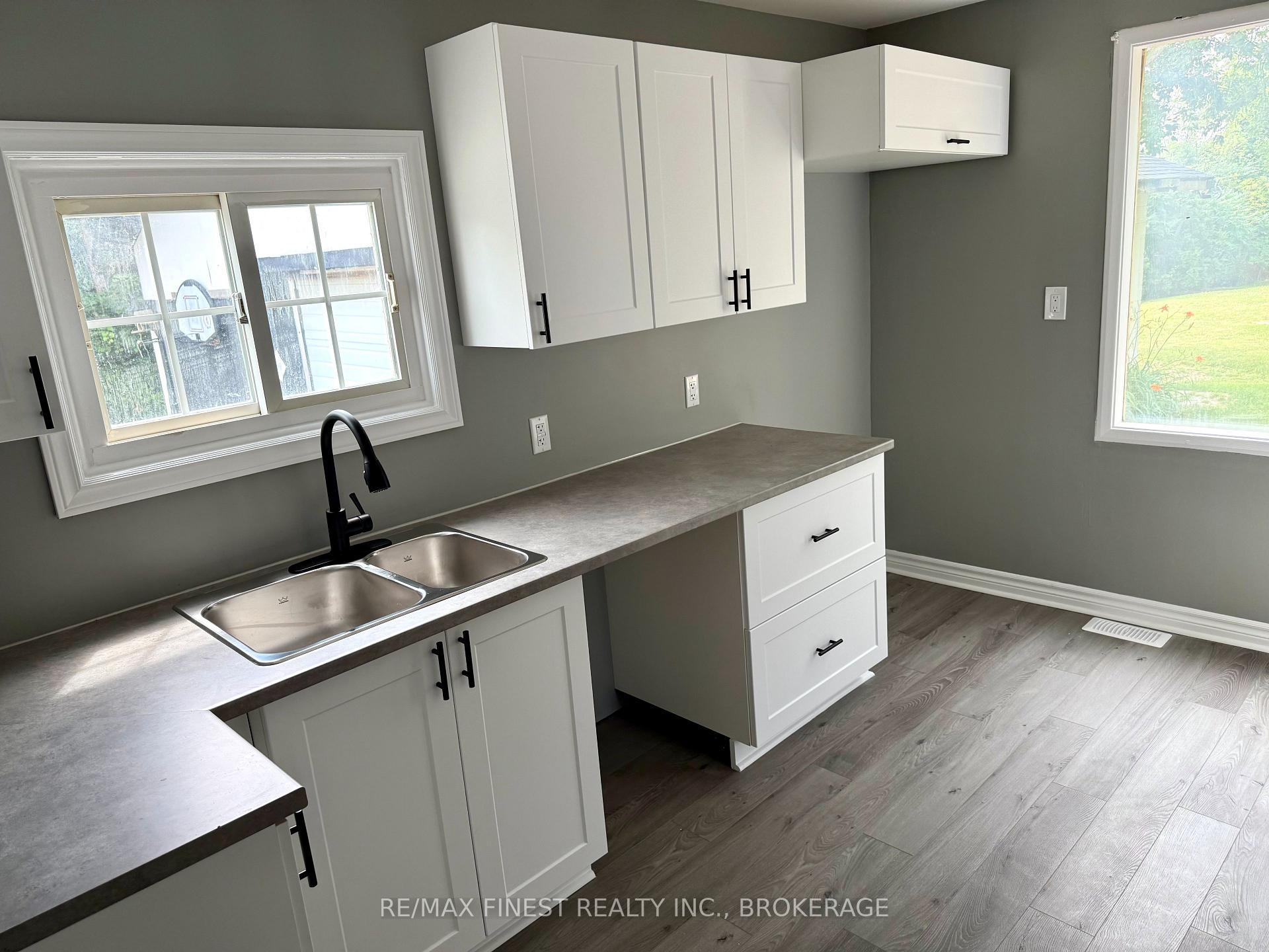 Photo 14 of 6 Greer Street, Kingston, Rideau — HOMEH