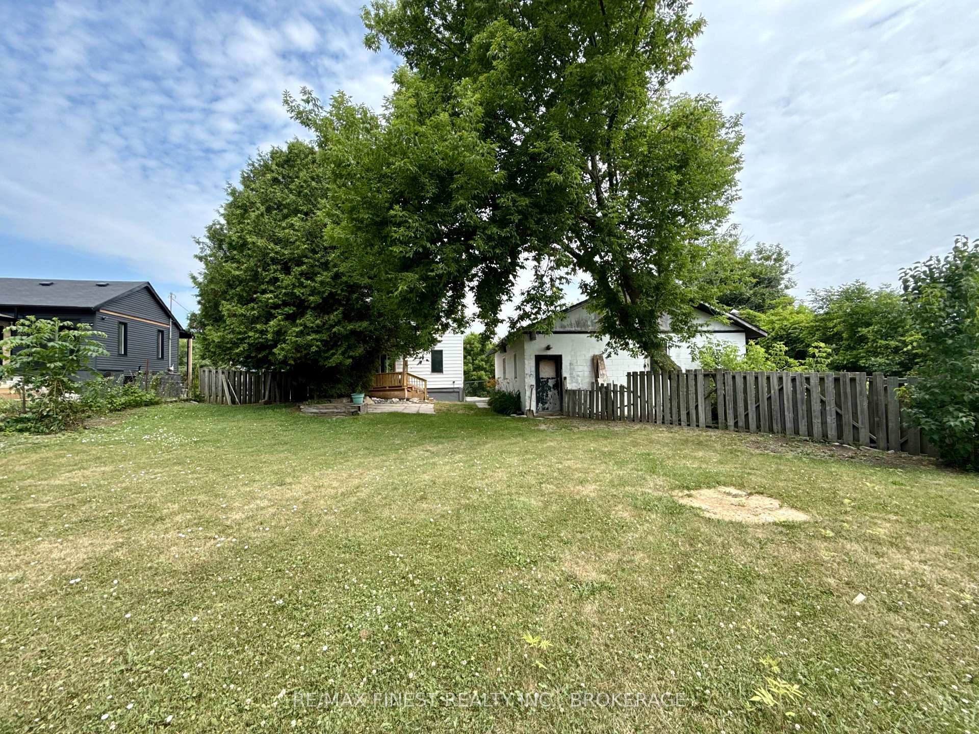 Photo 31 of 6 Greer Street, Kingston, Rideau — HOMEH