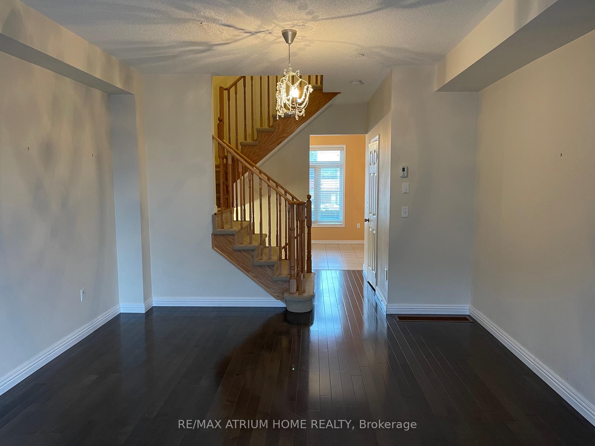 Photo 6 of 46 Beehive Lane, Markham, Wismer — HOMEH