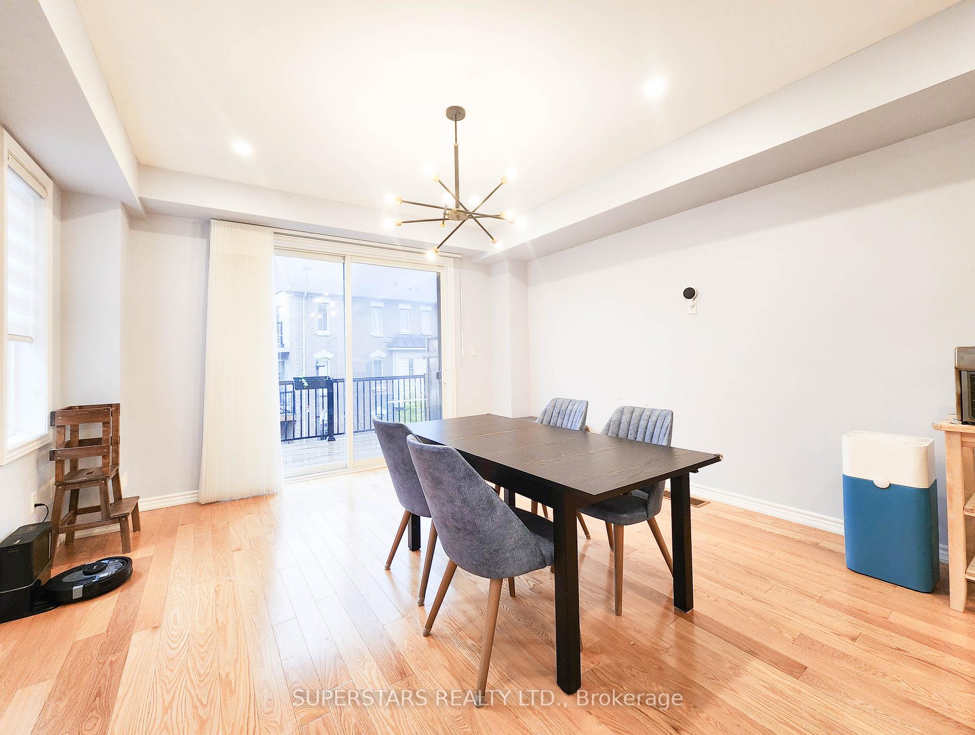 Photo 4 of 222 William Forster Road, Markham, Cornell — HOMEH