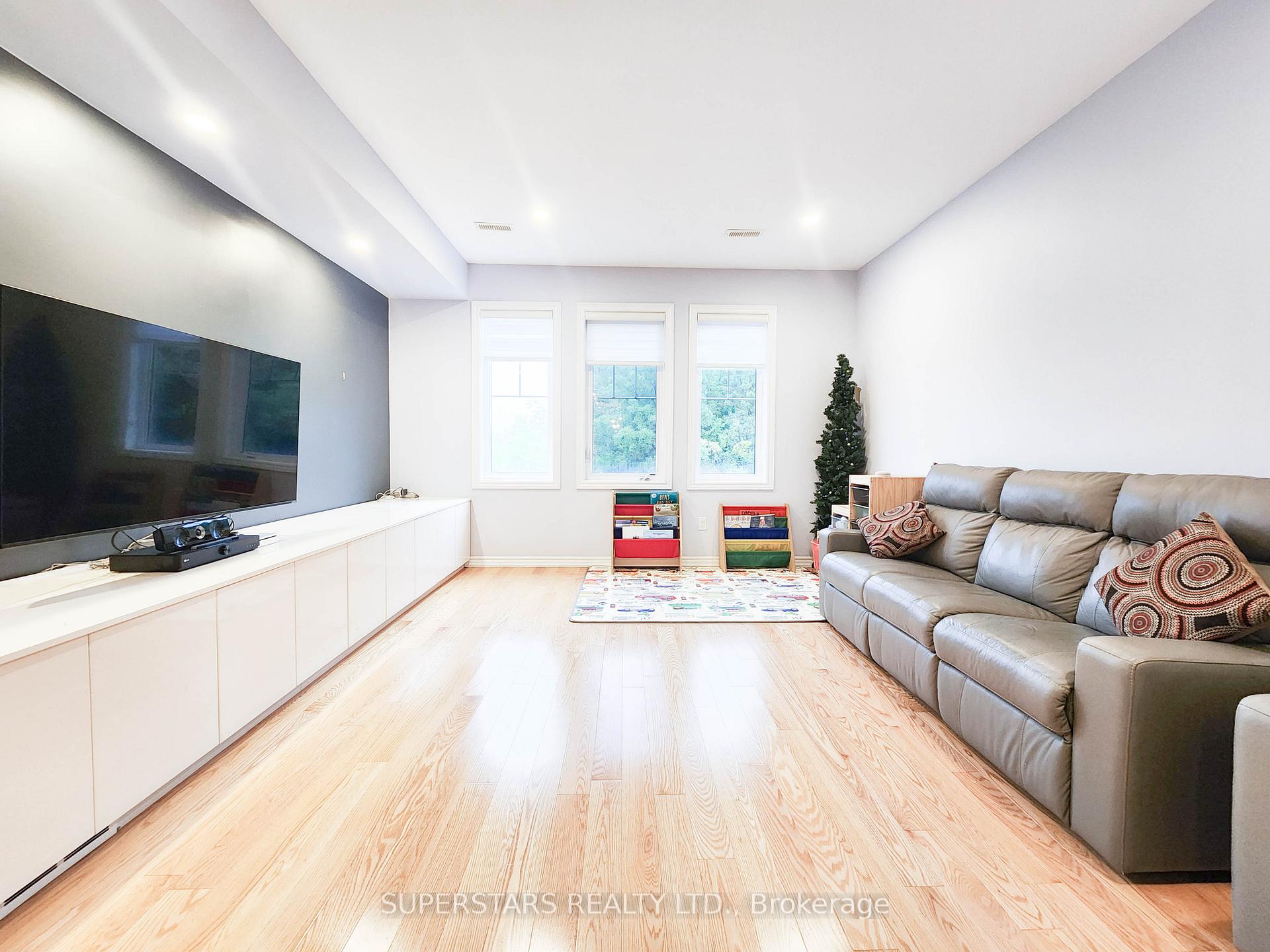 Photo 6 of 222 William Forster Road, Markham, Cornell — HOMEH