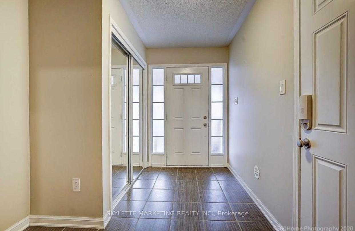 Photo 2 of 238 Mortimer Crescent, Milton, Harrison — HOMEH