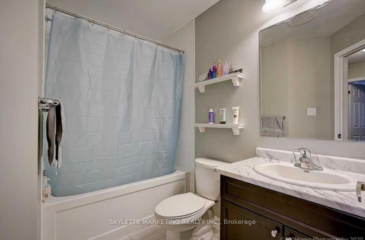 Photo 18 of 238 Mortimer Crescent, Milton, Harrison — HOMEH