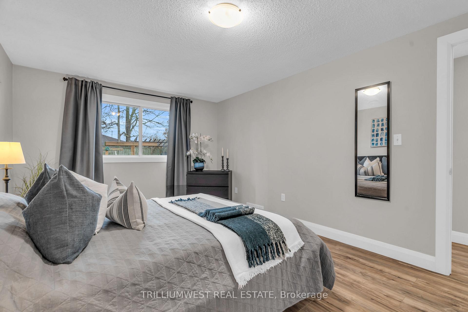 Photo 21 of 339 Misty Crescent, Kitchener — HOMEH