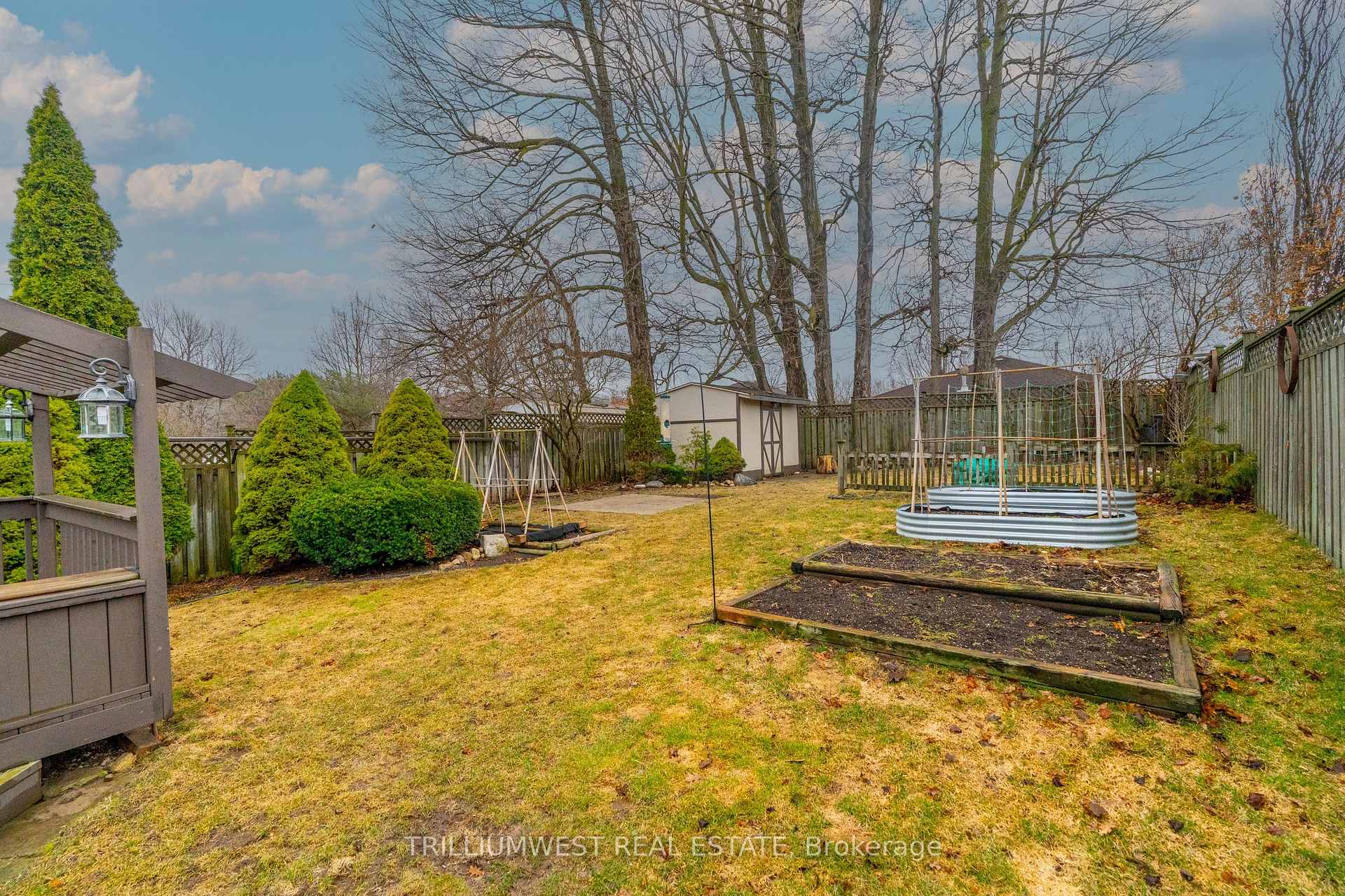 Photo 38 of 339 Misty Crescent, Kitchener — HOMEH