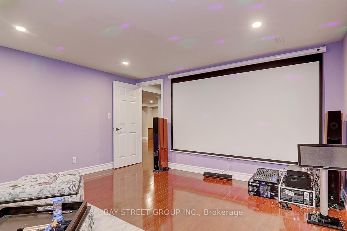 Photo 36 of 39 Calderbridge Crescent, Markham, Unionville — HOMEH