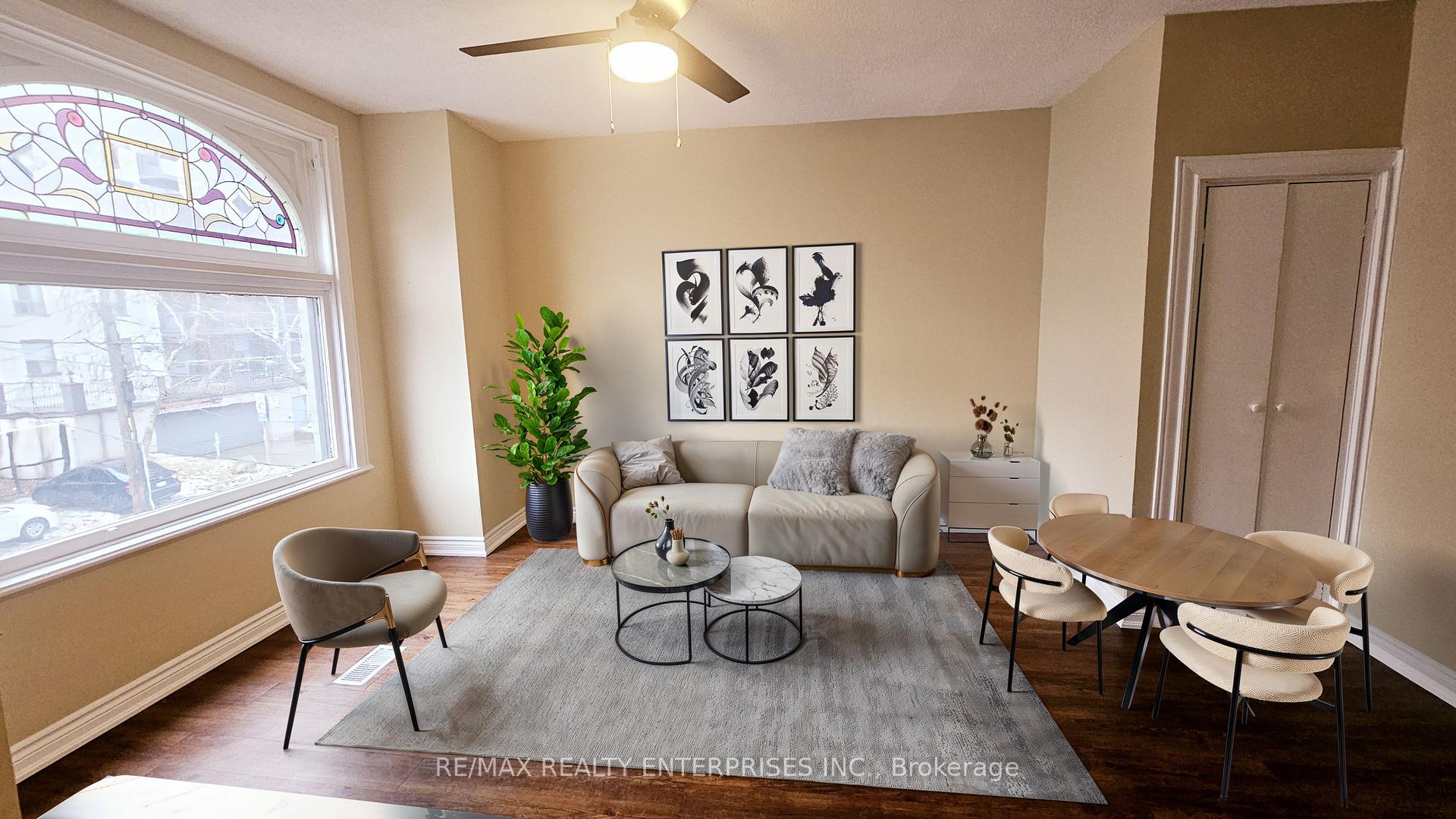 Photo 3 of Unit Unit 2, 59 Young Street, Hamilton, Corktown — HOMEH