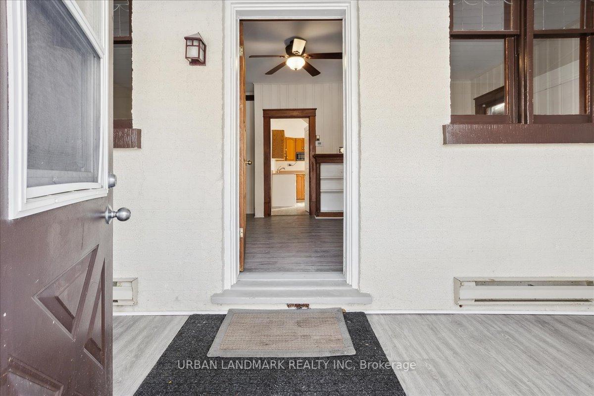 Photo 4 of 411 Elizabeth Street, Midland — HOMEH