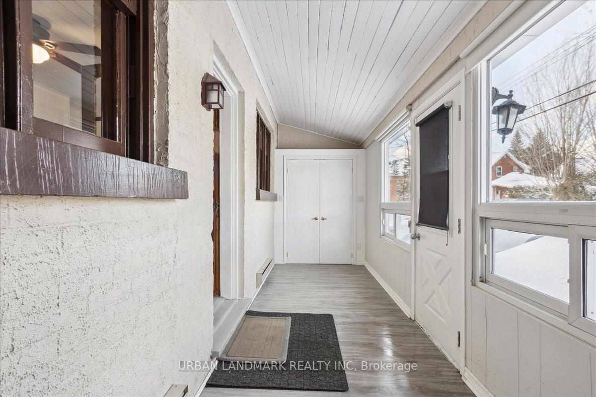 Photo 5 of 411 Elizabeth Street, Midland — HOMEH