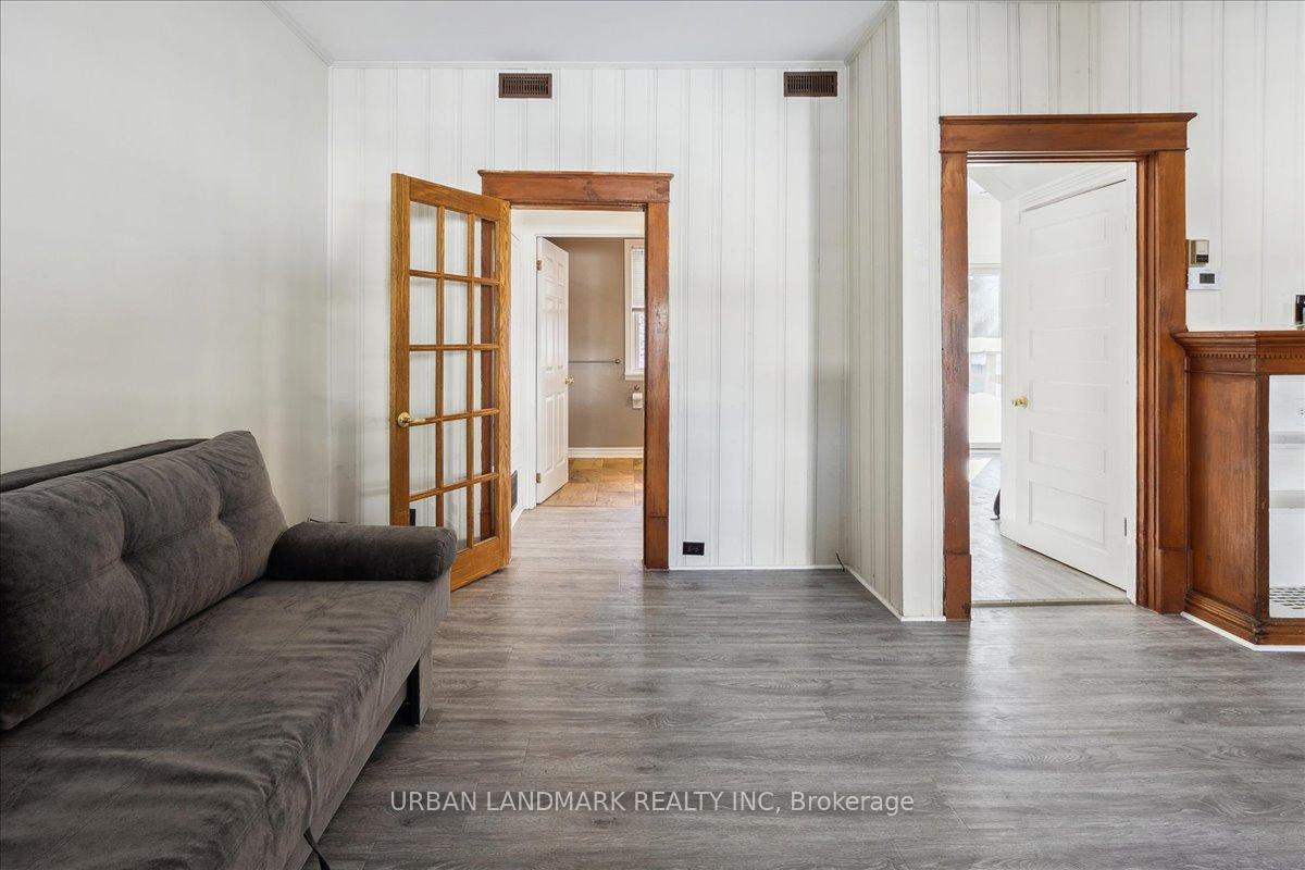 Photo 14 of 411 Elizabeth Street, Midland — HOMEH
