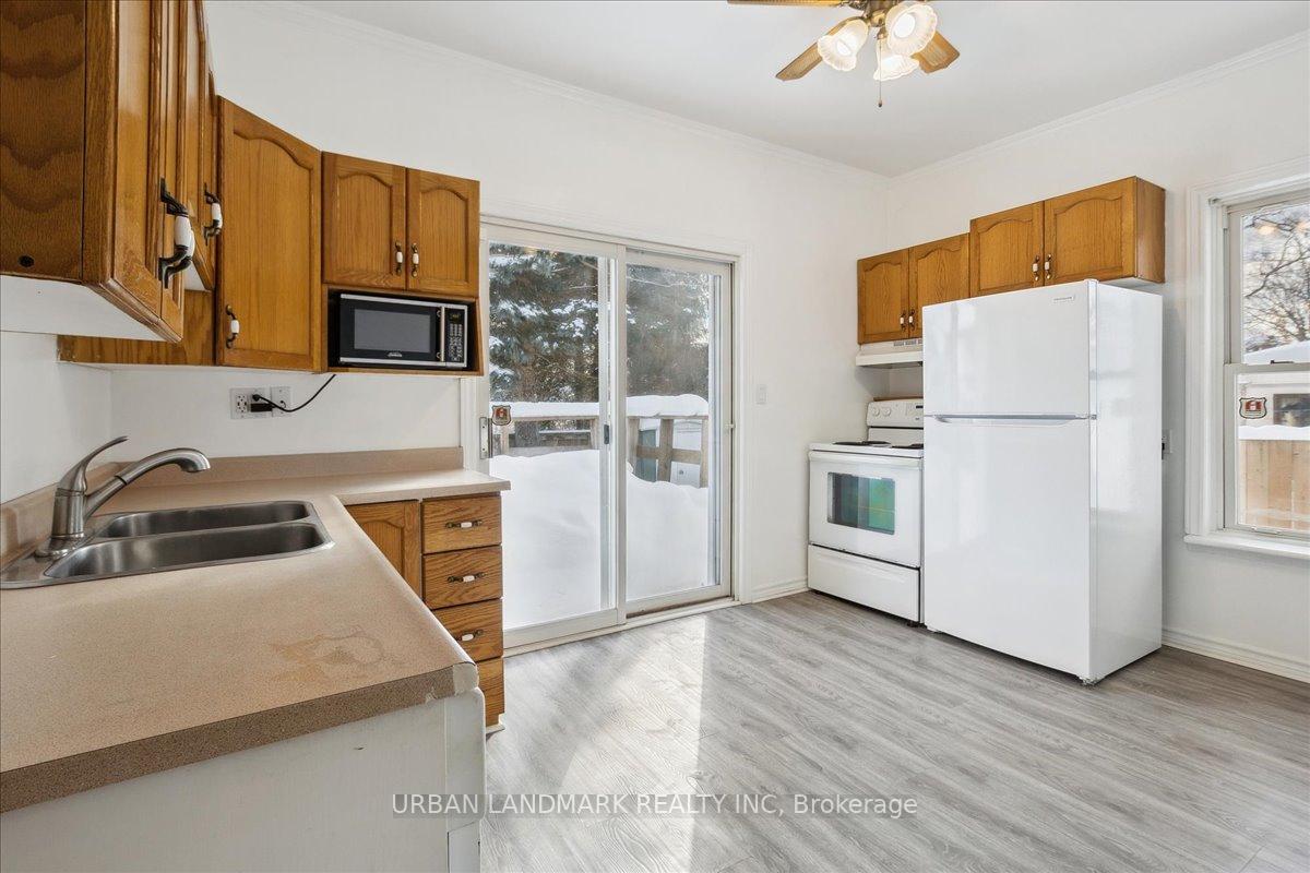 Photo 15 of 411 Elizabeth Street, Midland — HOMEH