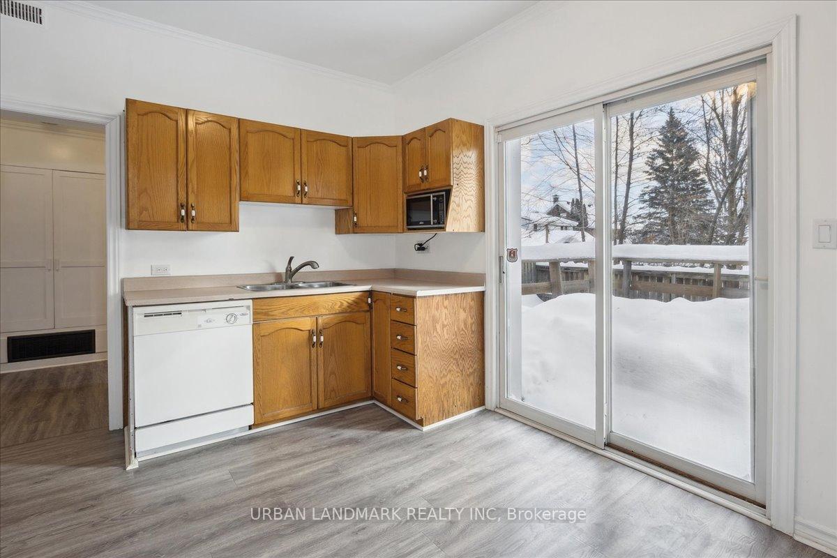 Photo 18 of 411 Elizabeth Street, Midland — HOMEH