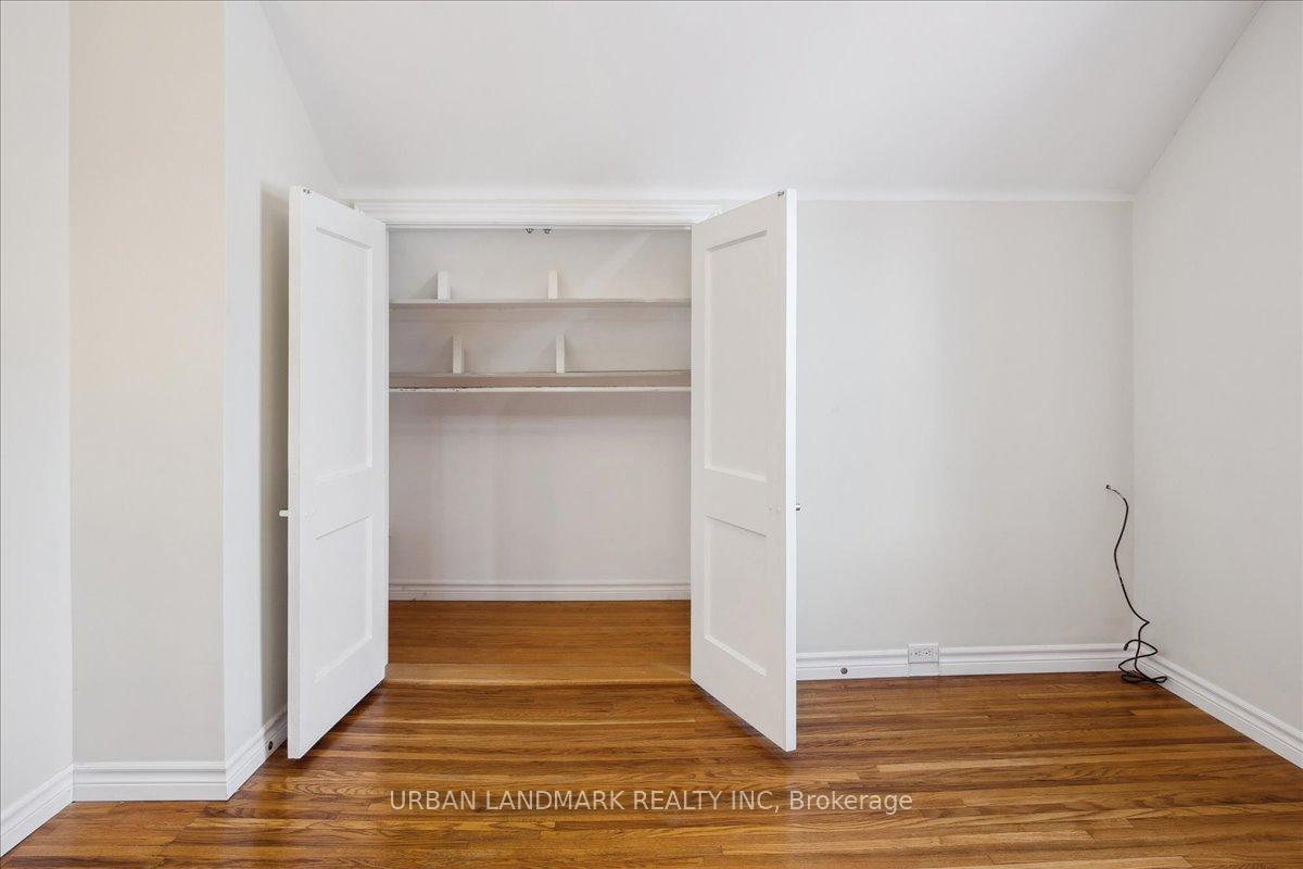 Photo 24 of 411 Elizabeth Street, Midland — HOMEH