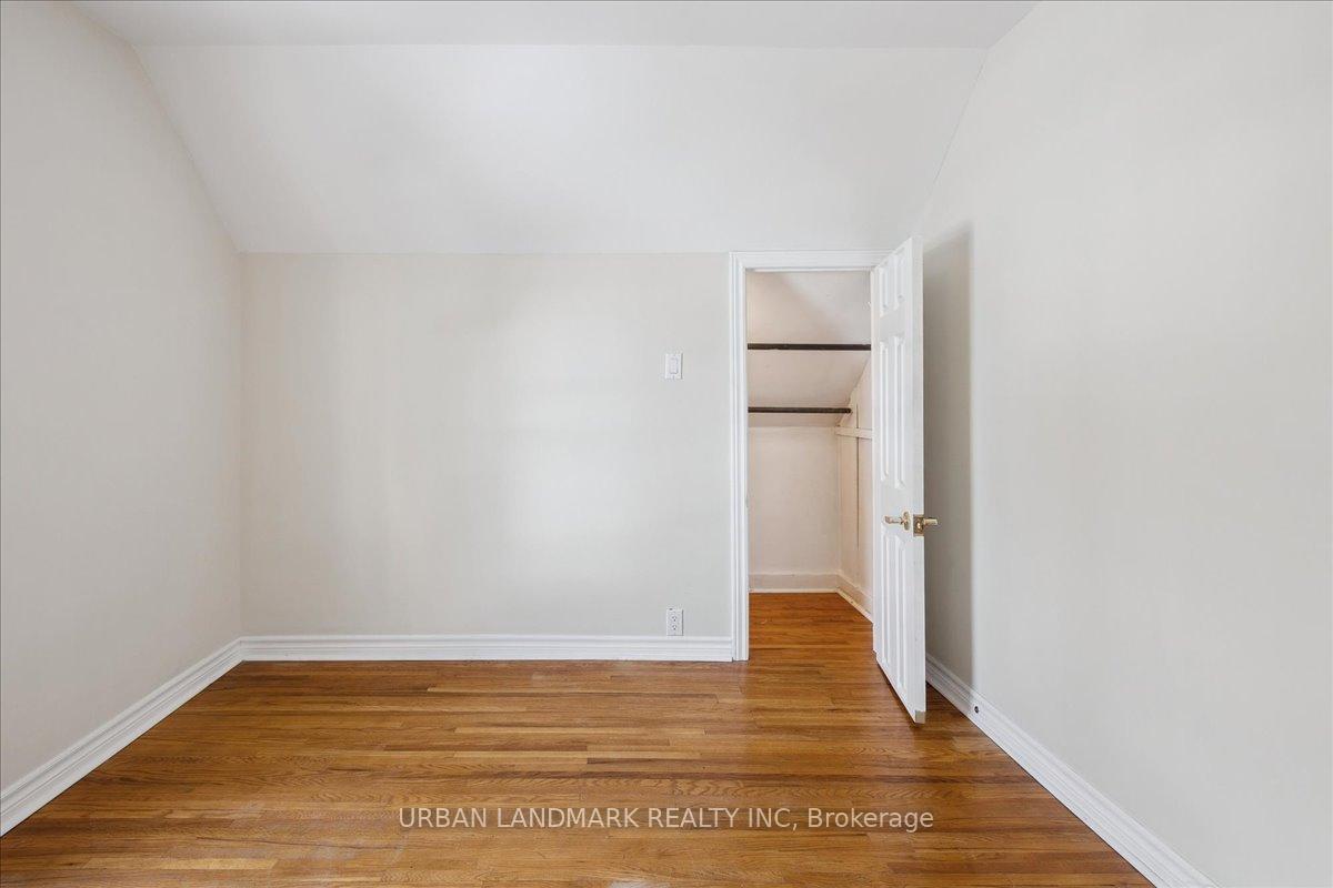 Photo 27 of 411 Elizabeth Street, Midland — HOMEH
