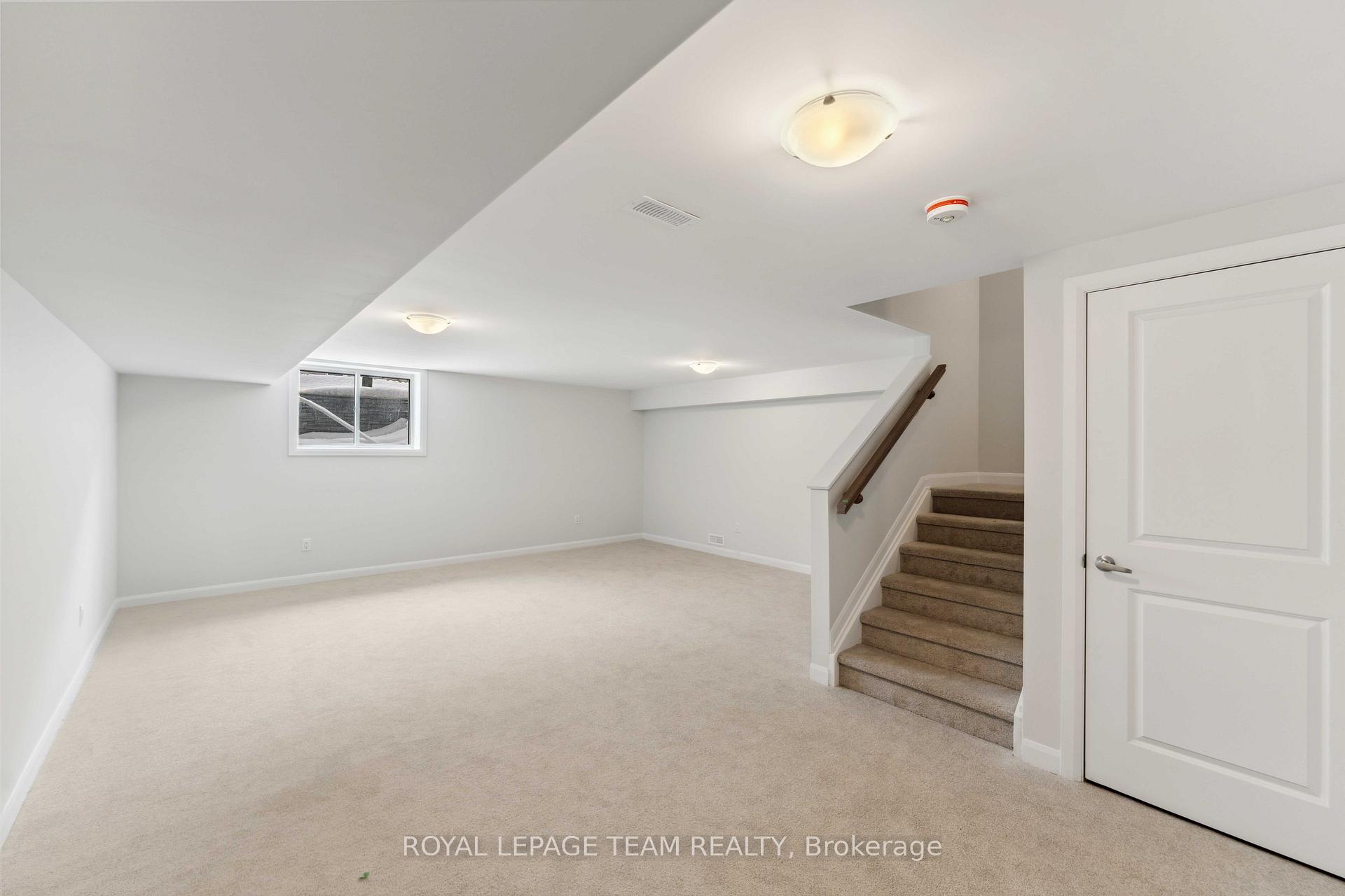 Photo 27 of 715 Fairline Row, Ottawa, Kanata - Emerald Meadows/Trailwest — HOMEH