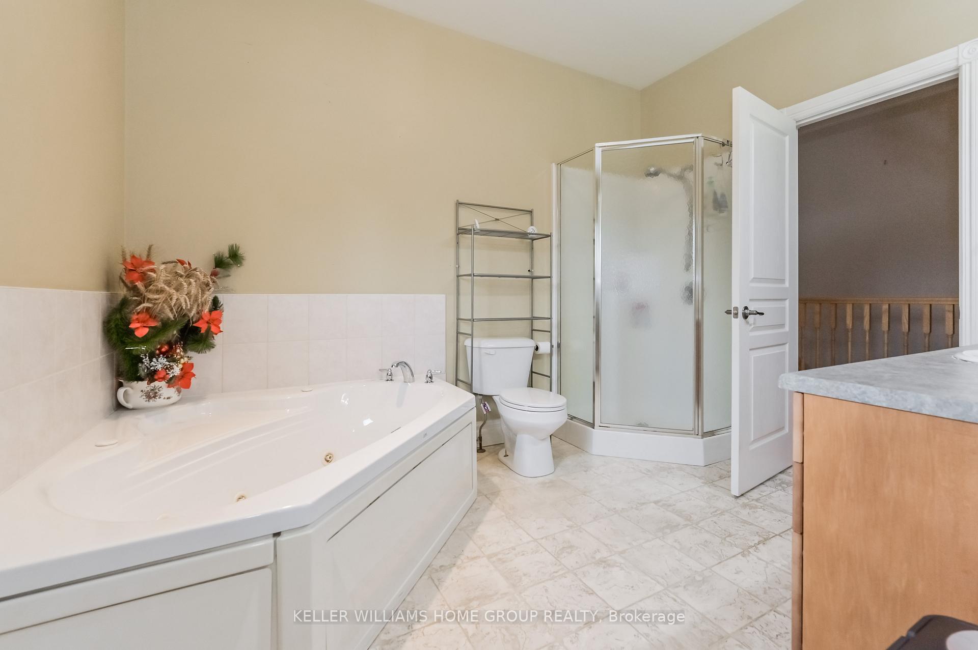 Photo 17 of 27 Highland Road, Minto — HOMEH