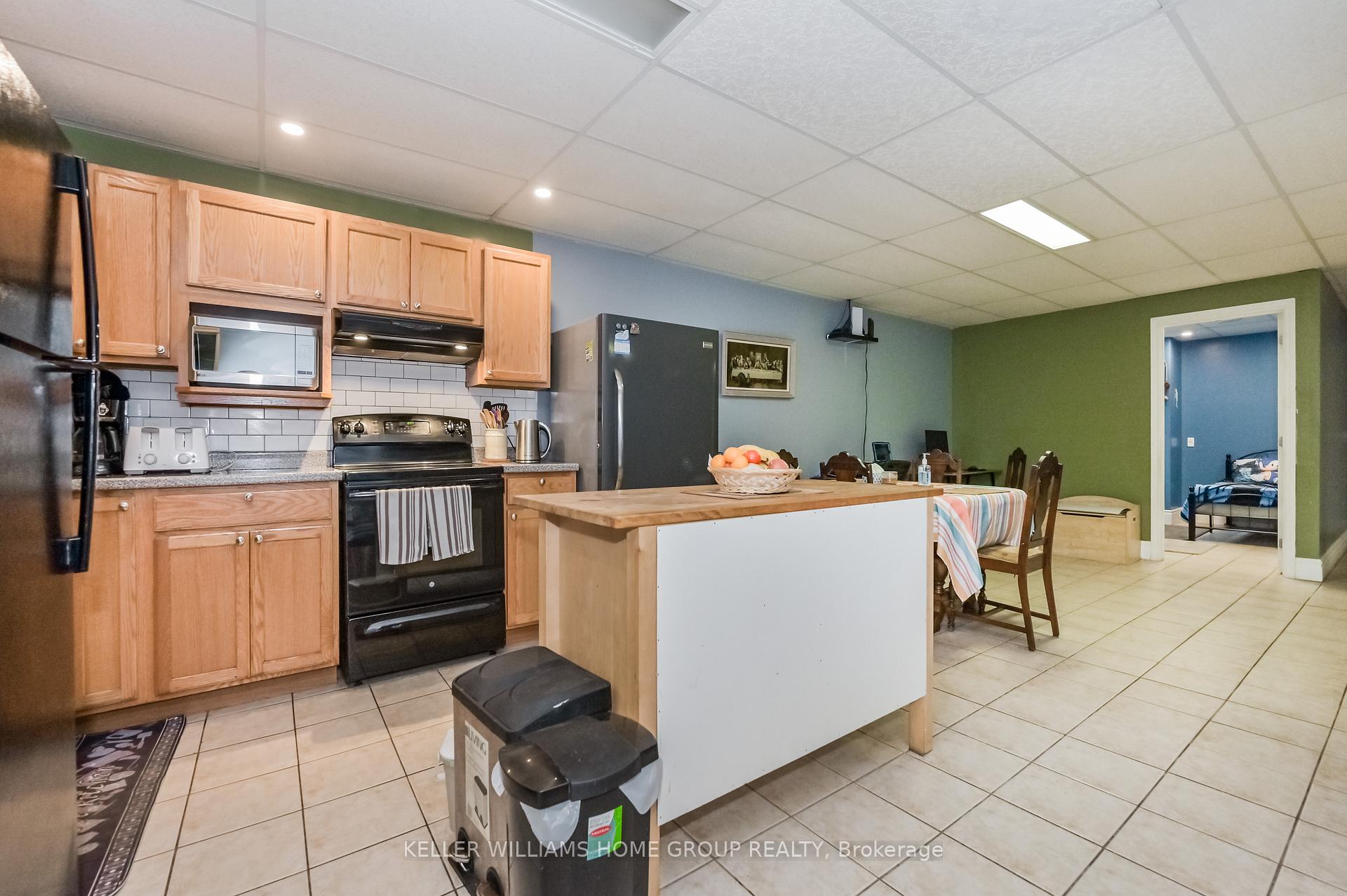 Photo 20 of 27 Highland Road, Minto — HOMEH