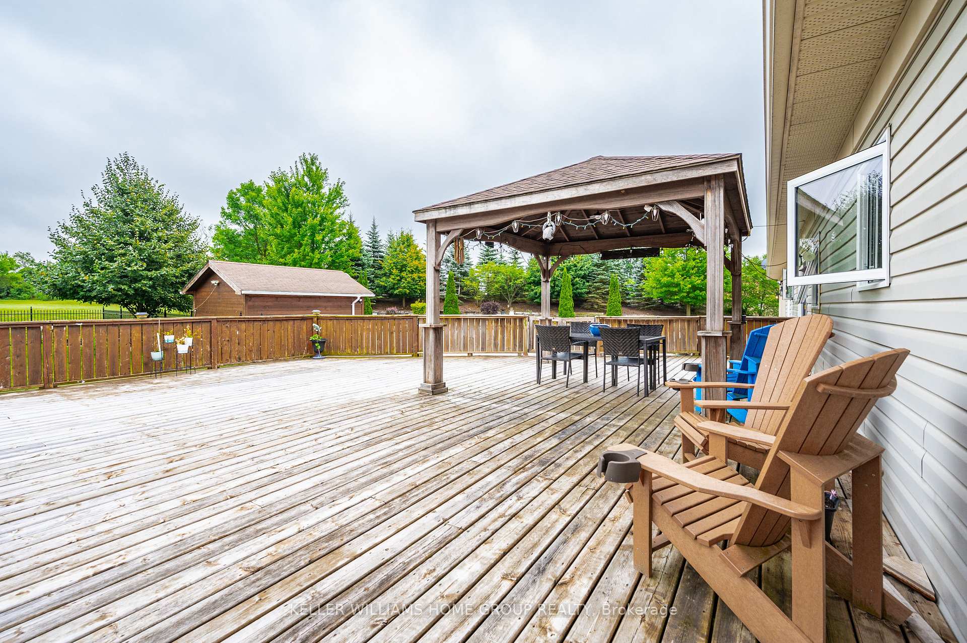 Photo 32 of 27 Highland Road, Minto — HOMEH