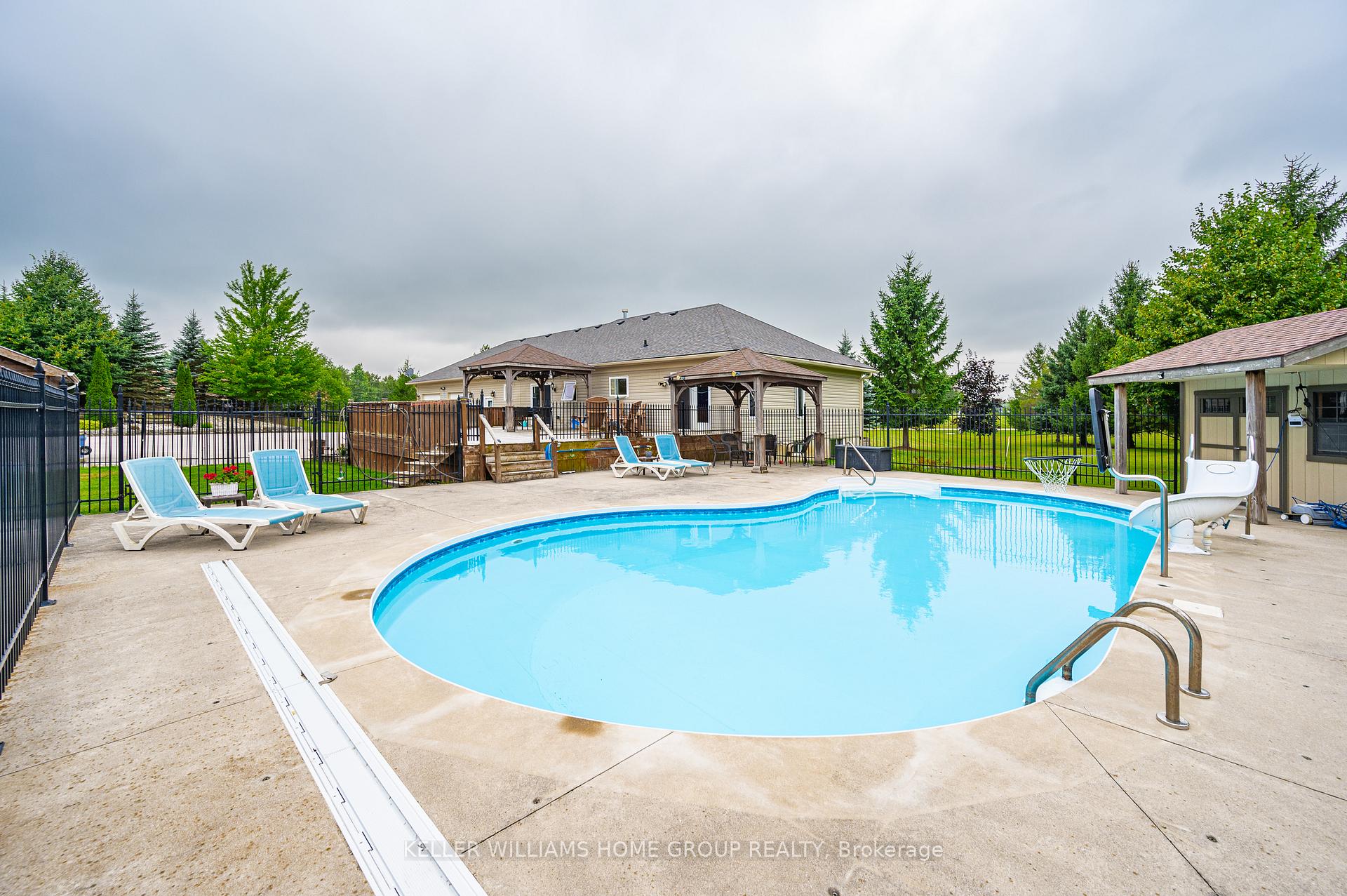 Photo 34 of 27 Highland Road, Minto — HOMEH