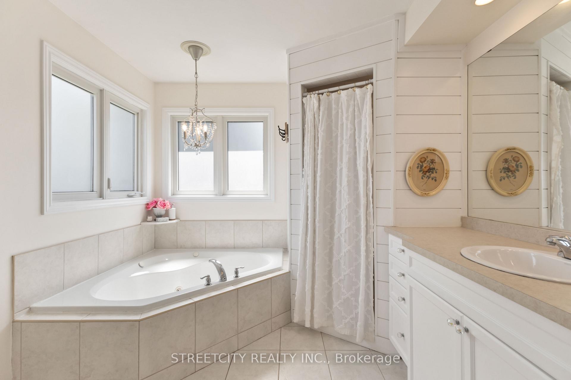 Photo 25 of 201 Willow Ridge Road, Middlesex Centre, Ilderton — HOMEH