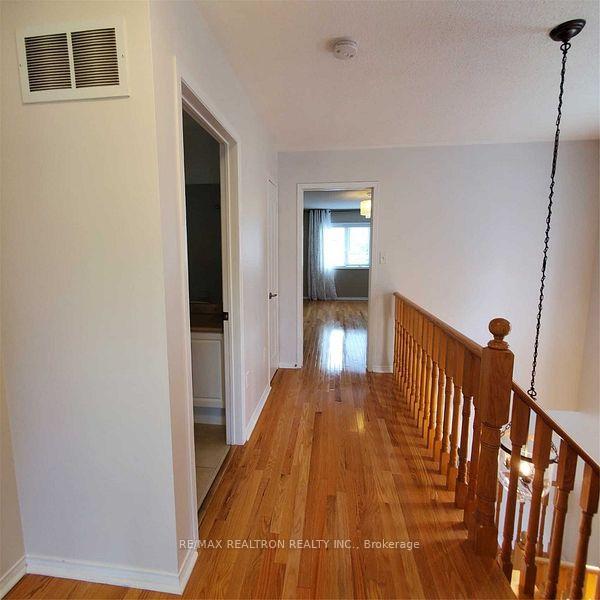 Photo 19 of 135 Stalmaster Road, Markham, Greensborough — HOMEH