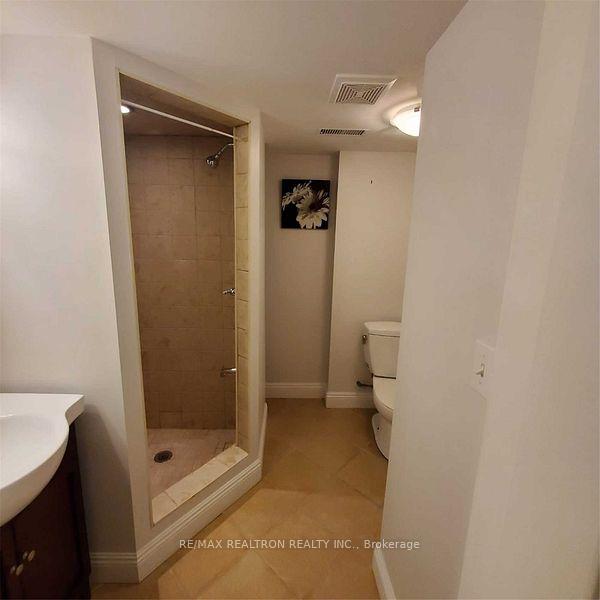 Photo 29 of 135 Stalmaster Road, Markham, Greensborough — HOMEH