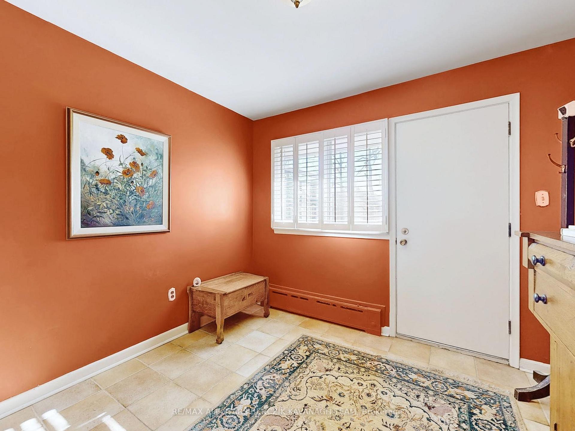 Photo 17 of 2 Savannah Crescent, Markham, Markham Village — HOMEH