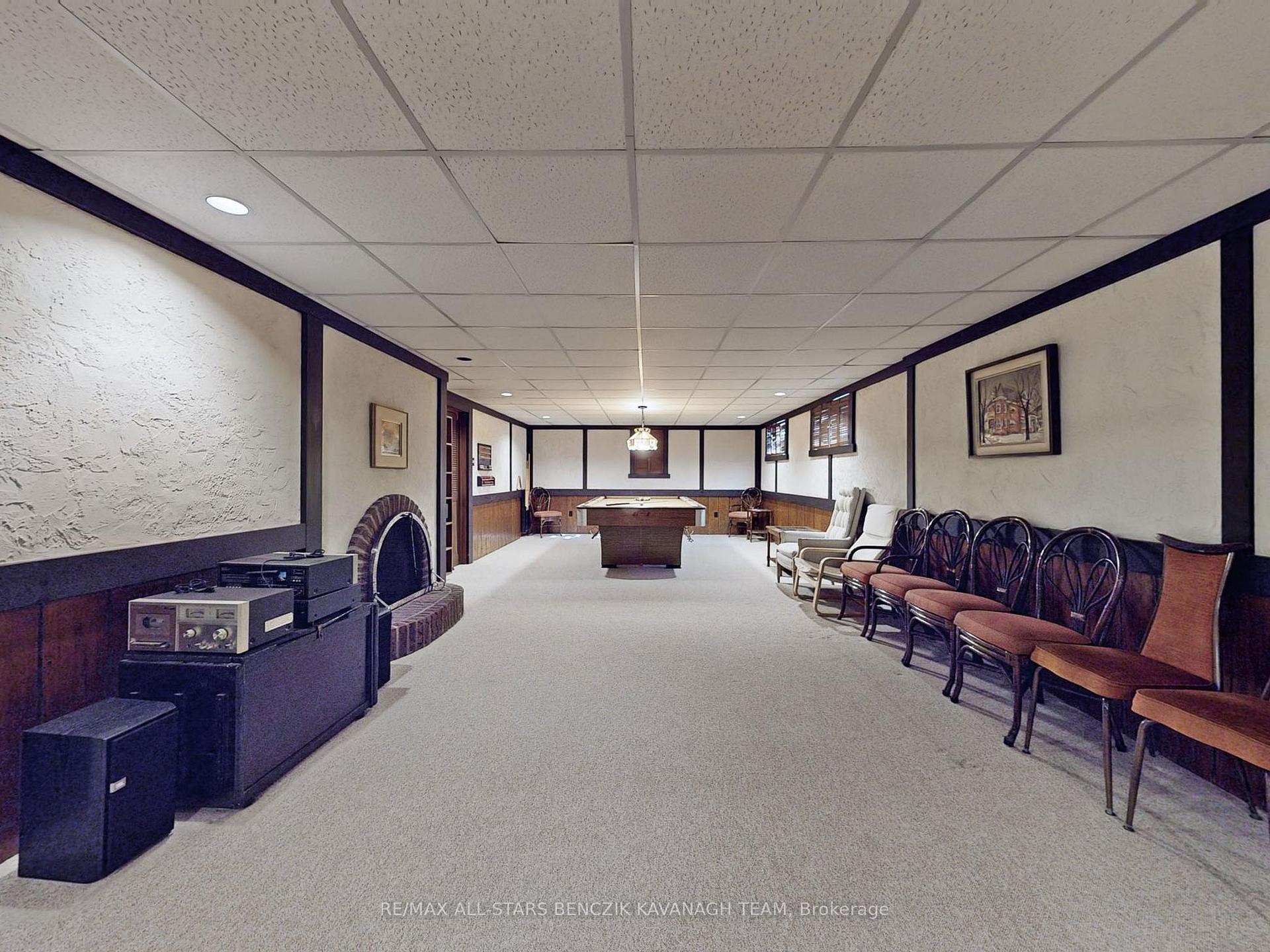 Photo 26 of 2 Savannah Crescent, Markham, Markham Village — HOMEH