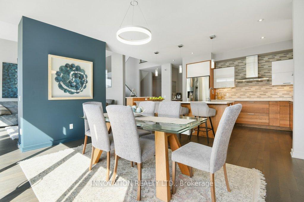 Photo 7 of 652 Bridleglen Crescent, Ottawa, Kanata - Emerald Meadows/Trailwest — HOMEH