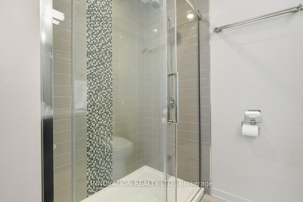 Photo 18 of 652 Bridleglen Crescent, Ottawa, Kanata - Emerald Meadows/Trailwest — HOMEH