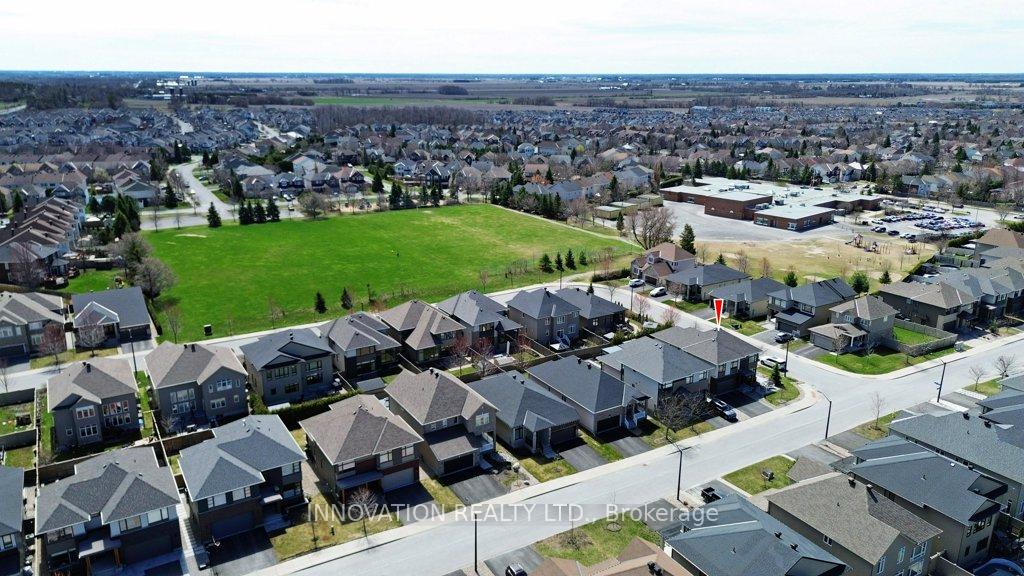 Photo 40 of 652 Bridleglen Crescent, Ottawa, Kanata - Emerald Meadows/Trailwest — HOMEH