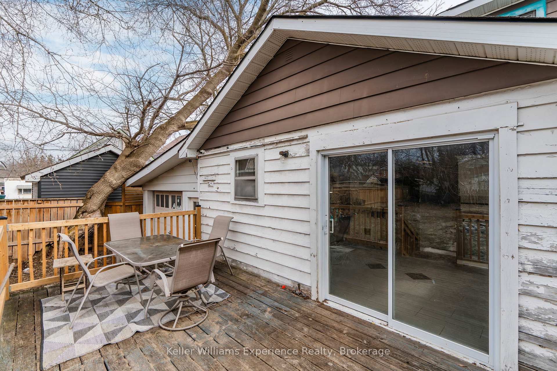 Photo 29 of 396 Russell Street, Midland — HOMEH