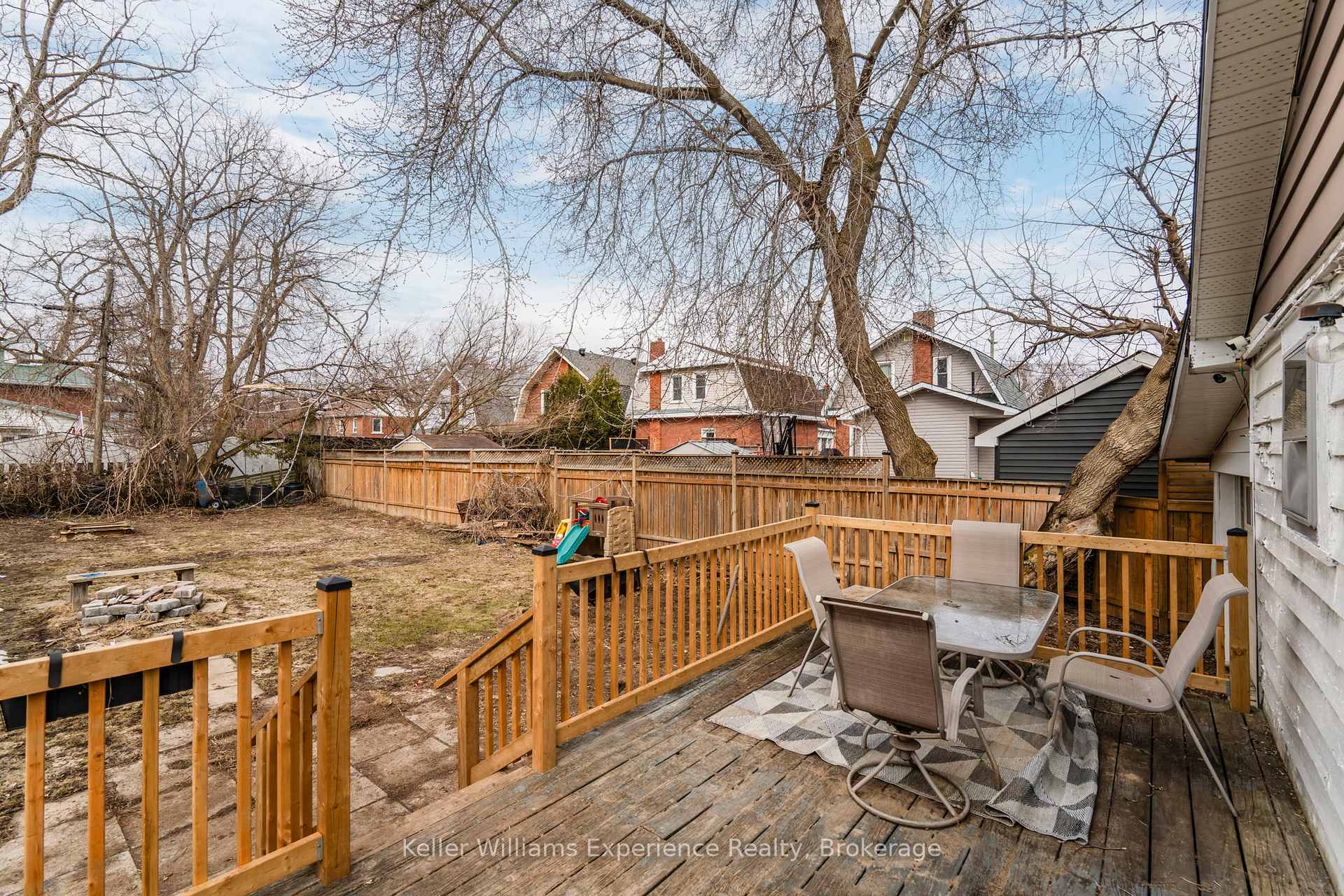 Photo 30 of 396 Russell Street, Midland — HOMEH