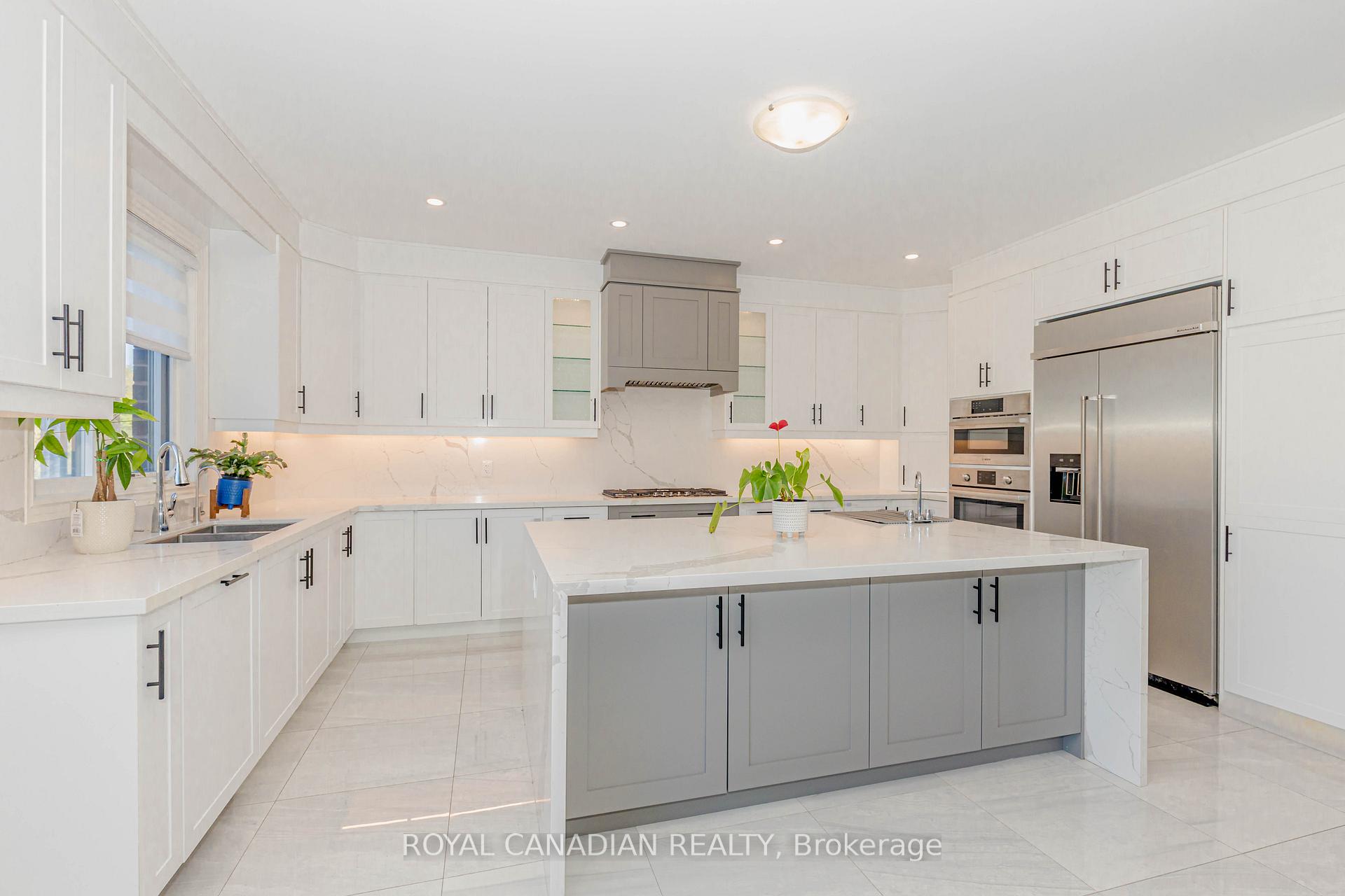 Photo 15 of 74 Cattail Crescent, Hamilton, Waterdown — HOMEH
