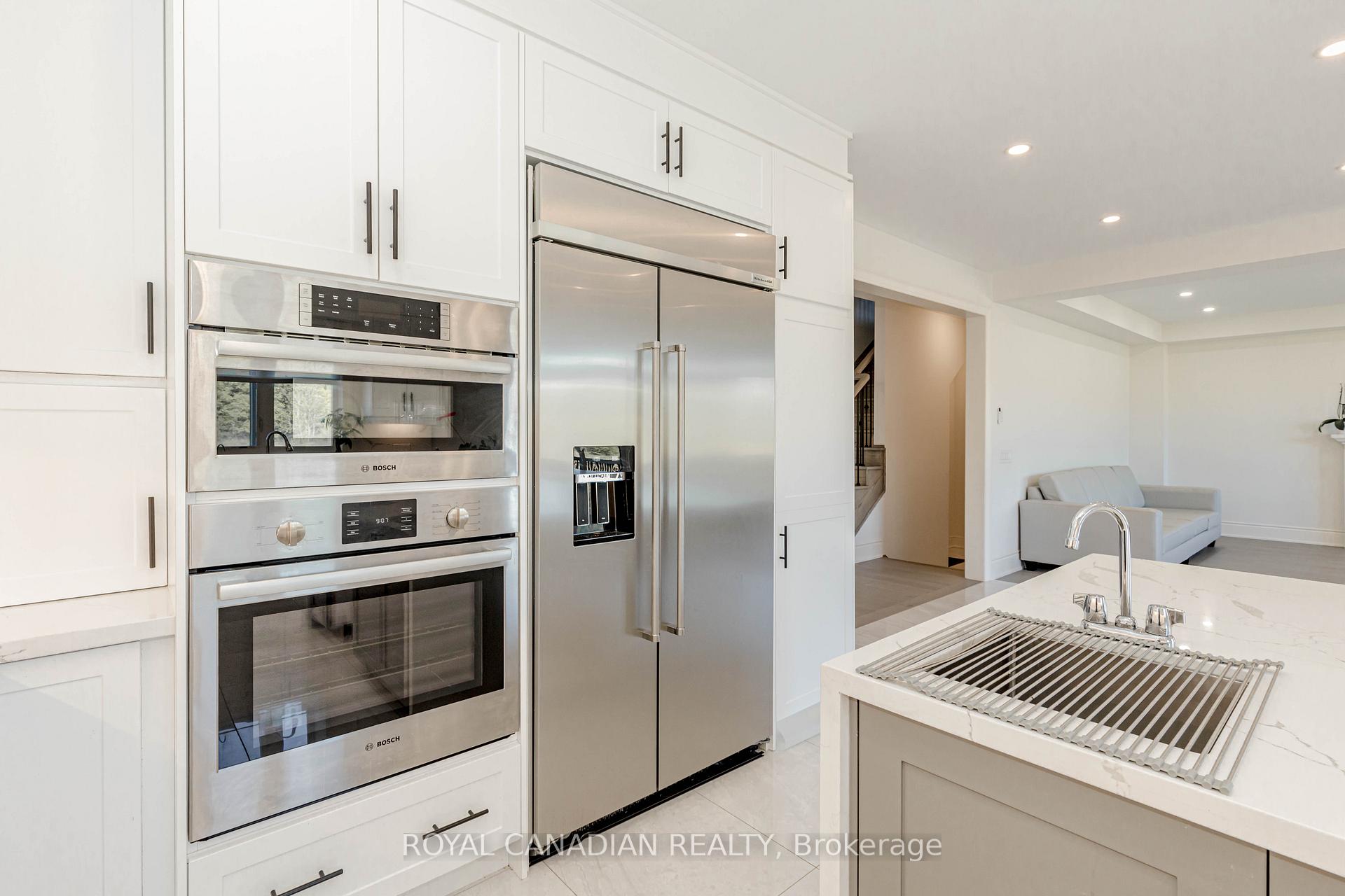 Photo 17 of 74 Cattail Crescent, Hamilton, Waterdown — HOMEH