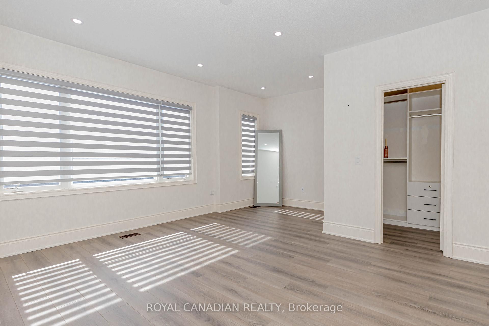 Photo 33 of 74 Cattail Crescent, Hamilton, Waterdown — HOMEH