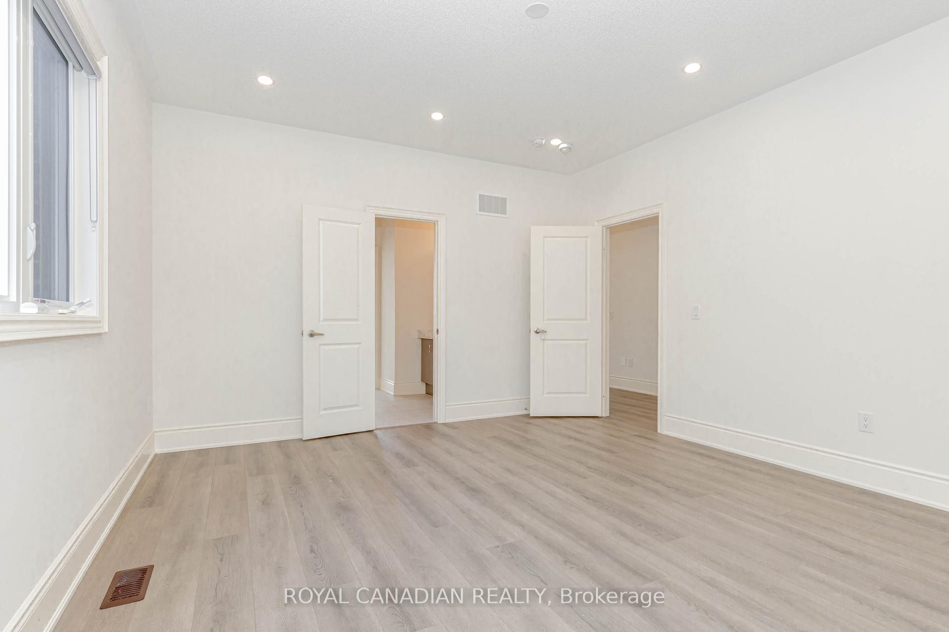 Photo 40 of 74 Cattail Crescent, Hamilton, Waterdown — HOMEH
