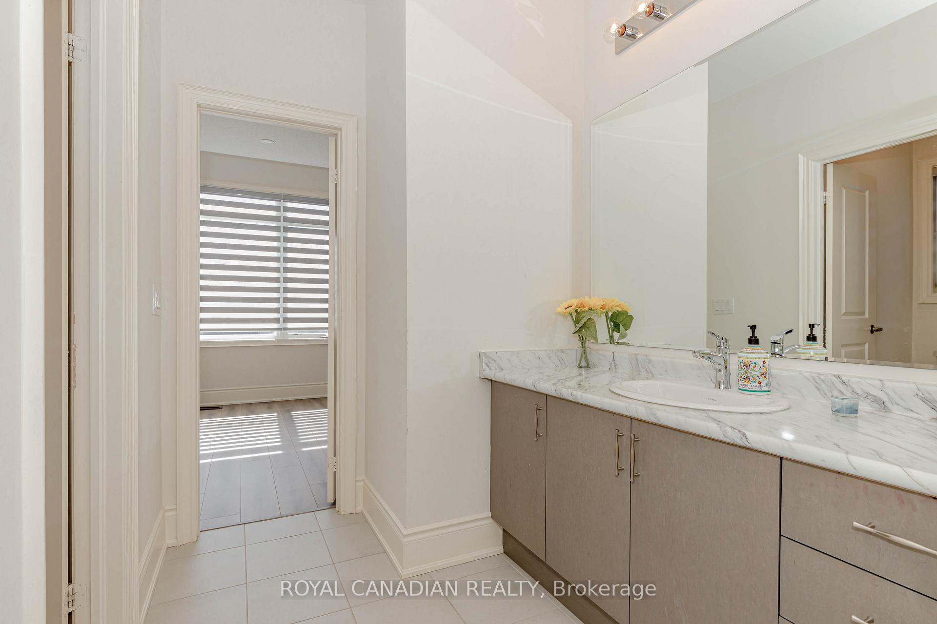 Photo 41 of 74 Cattail Crescent, Hamilton, Waterdown — HOMEH