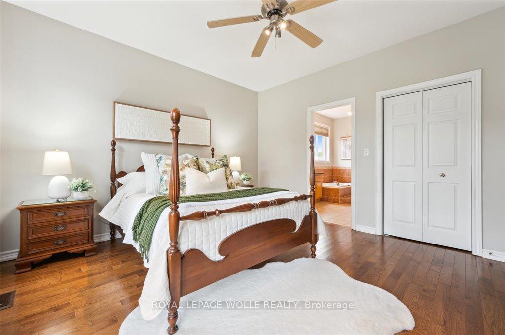 Photo 23 of 504 Country Clair Place, Kitchener — HOMEH