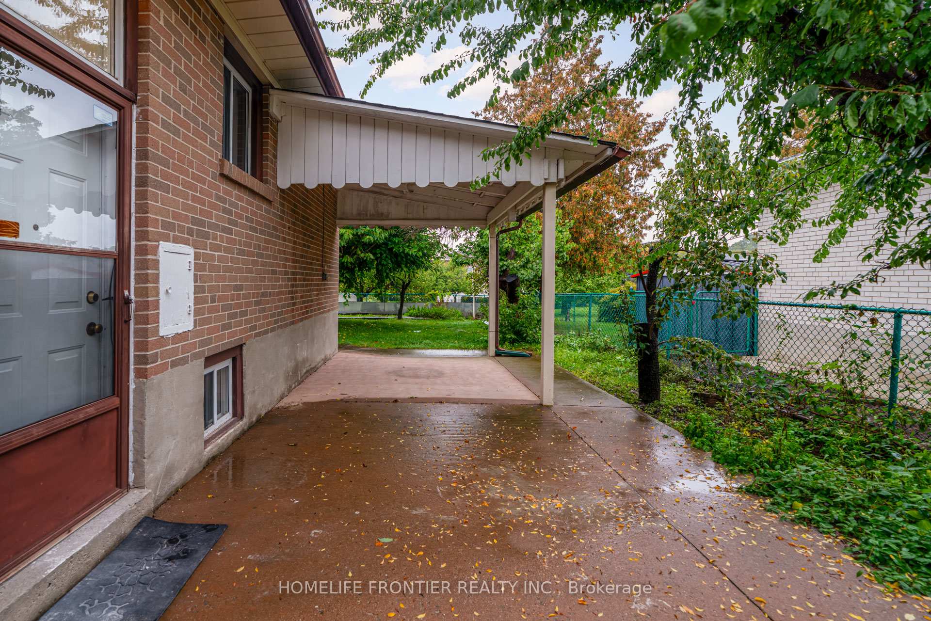 Photo 23 of Unit Lower A, 62 Clark Avenue, Markham, Thornhill — HOMEH