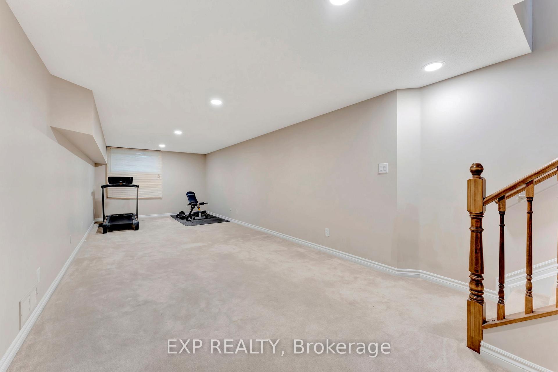 Photo 31 of 312 Waymark Crescent, Ottawa, Kanata - Emerald Meadows/Trailwest — HOMEH