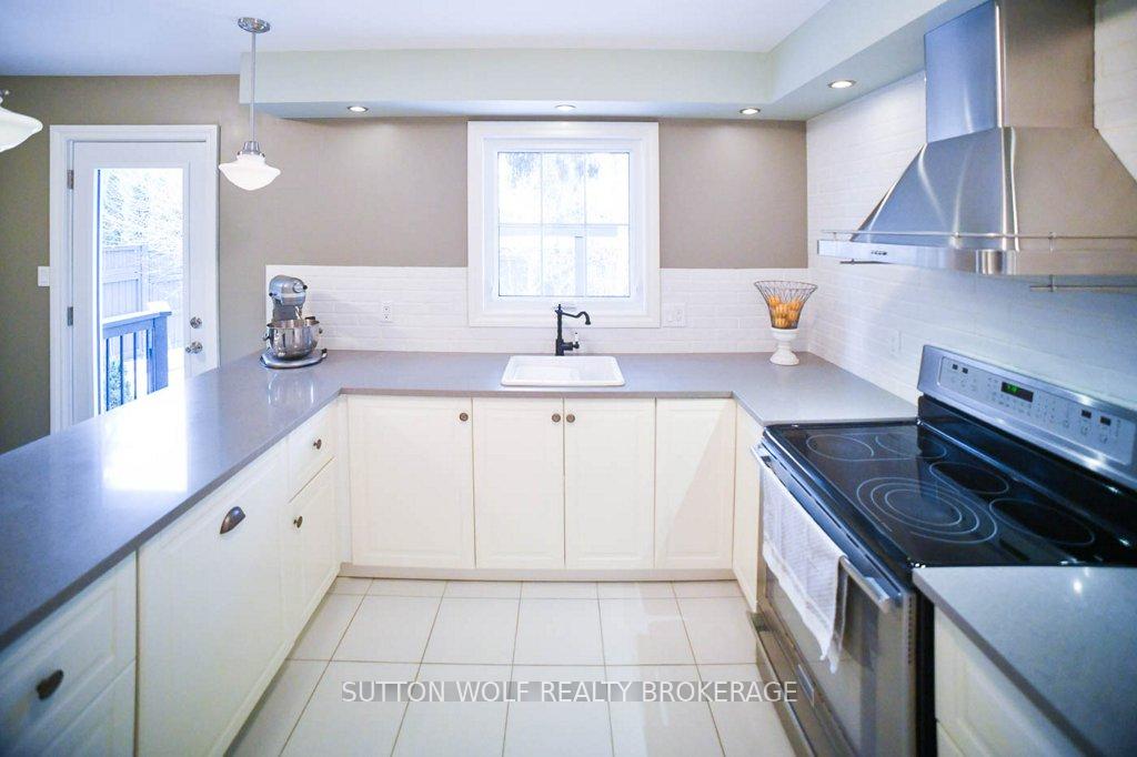 Photo 11 of 3629 Springer Road, Middlesex Centre, Delaware Town — HOMEH