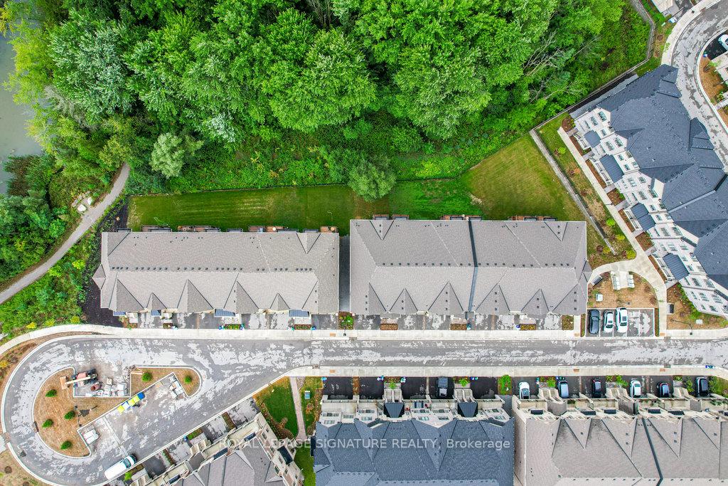 Photo 4 of 80 West Village Lane, Markham, Angus Glen — HOMEH