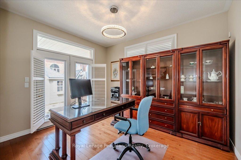 Photo 7 of 58 Kestrel Street, Kitchener, Bridgeport — HOMEH